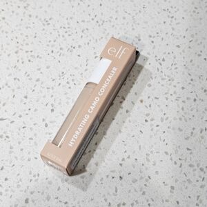 ELF Hydrating Camo Concealer - LIGHT IVORY